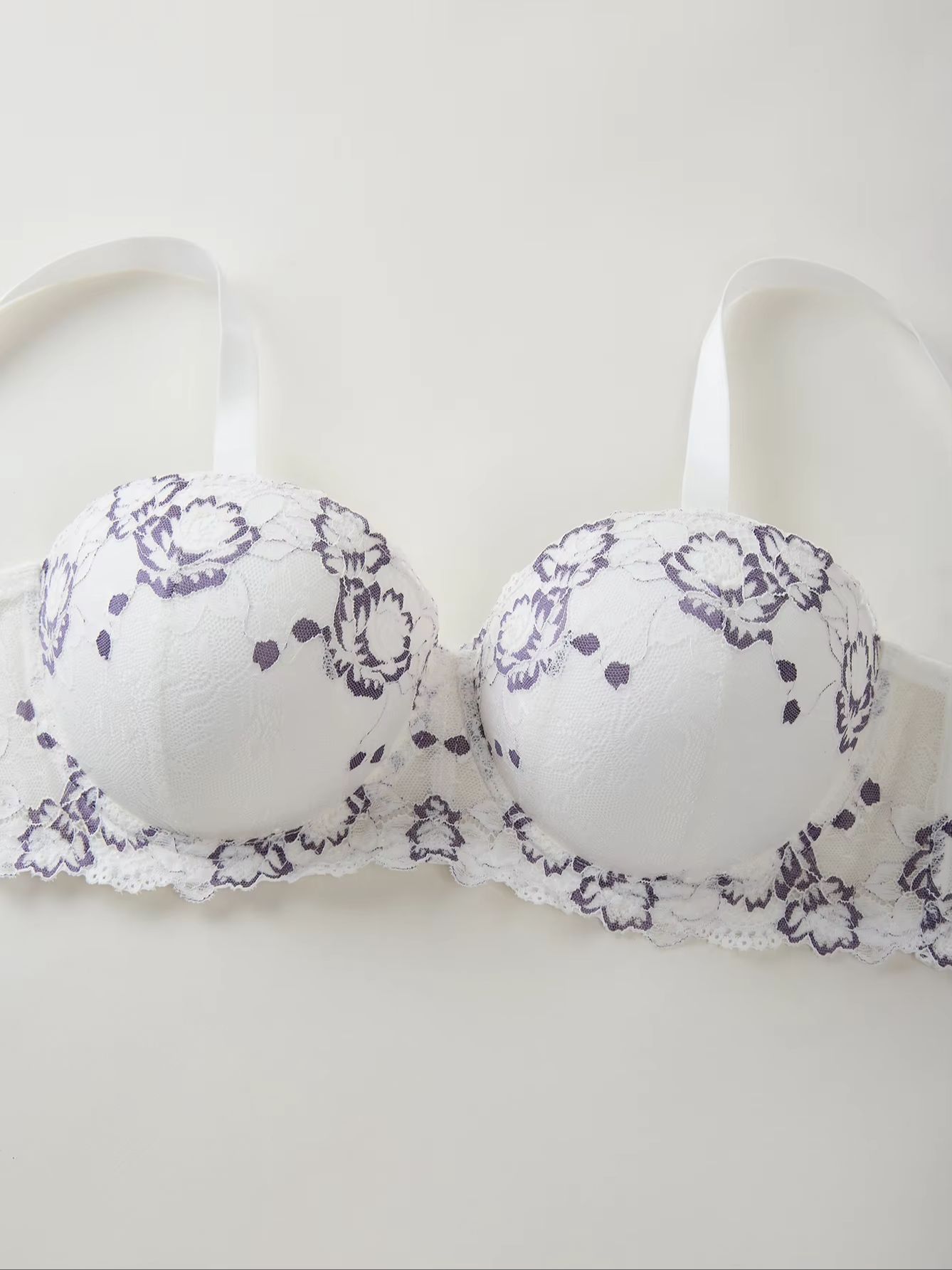 Plus Size Lace & Embroidery Wo - Push Up Bra Padded ulasan dan harga